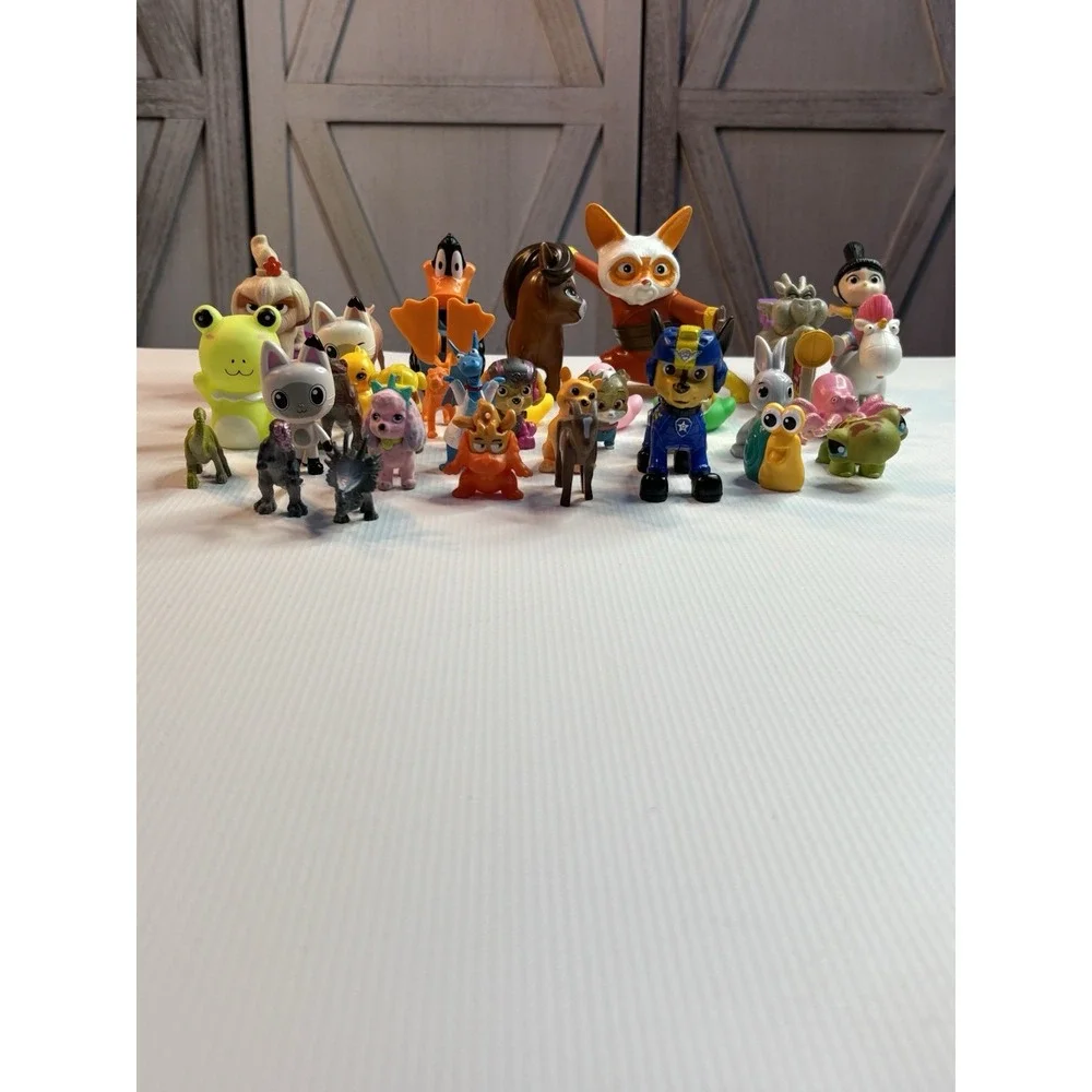 Lot Of Toy Animals‎